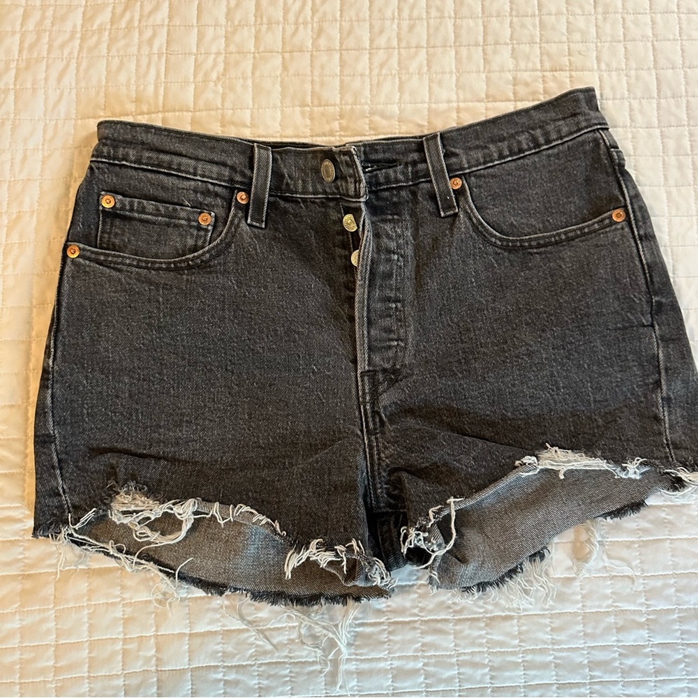 Levi’s Distressed Black Denim Shorts for Women